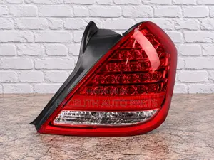 Depo Tail Lamp kwa Nissan Teana Saloon 2005-2007