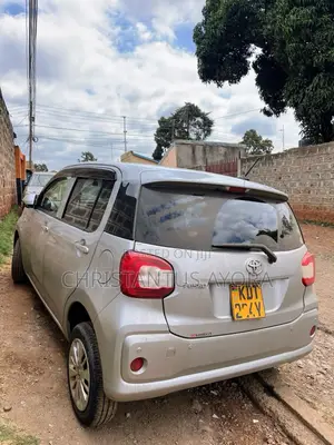 Toyota Passo 1.0 FWD 2018 Nyeupe