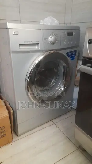 LG Mashine ya Kufulia Juu - 9kg