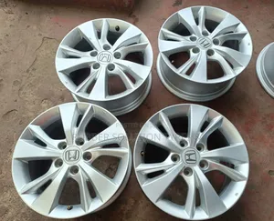 Honda Vezel (HR-V) 16-Inch Original Sport Rims