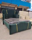 Kitanda cha Kifahari Kijani cha Emerald 5x6 na Makabati & Combo ya godoro - 1