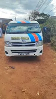Toyota HiAce 2012 Manual Diesel - 3
