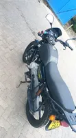 Bajaj Boxer 150 UG 2018 Nyeusi - 3