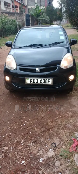 Toyota Passo 2015 Nyeusi