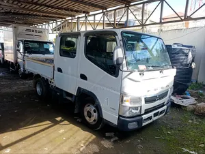 Mitsubishi Fuso Double Cabin Truck