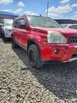 Nissan X-Trail 2.0 Petrol XE 2011 Maroon - 2