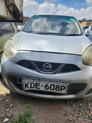Nissan March 1.2 FWD 2014 Beige