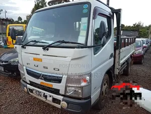 Mitsubishi Fuso Canter Mini Truck (2017)