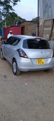 Suzuki Swift RS 2014 Nyeupe - 2