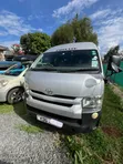 Toyota HiAce 9L 2014 Nyeupe - 1