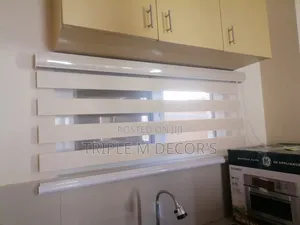 Solar Window Blinds - Modern Sunlight Management