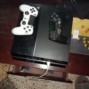 PS4 1TB Console Iliyotumika