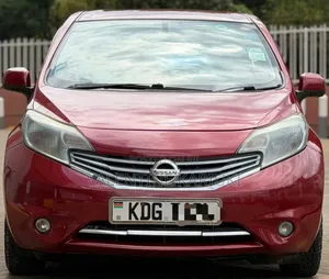 Nissan Note 2014 Nyekundu