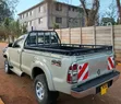 Toyota Hilux 2012 Yellow - 3