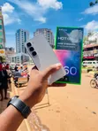 Infinix Hot 60i 128GB Kijivu - 1