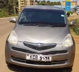 Toyota Ractis 2010 Nyeupe - 2