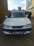 Toyota Corolla Sedan Automatic 1998 White - 2