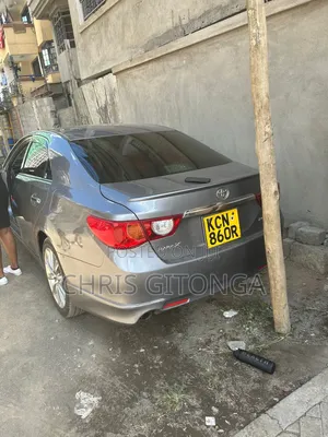 Toyota Mark X 2.5 AWD 2012 Gray