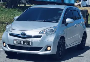 Toyota Ractis 2014 Nyeupe