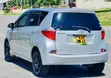 Toyota Ractis 2014 Nyeupe - 2