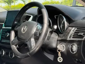 Mercedes-Benz E350 2012 Nyeupe