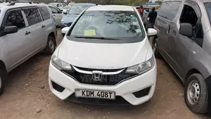 Honda Fit 2016 Nyeupe