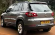 Volkswagen Tiguan 2009 Gold - 5