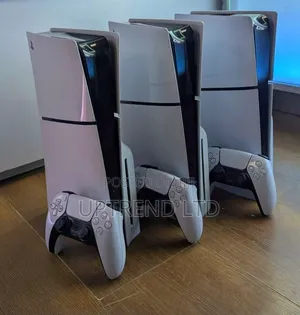 Sony PlayStation 5 Slim Disc Edition (Iliyoitumika, Imesafirishwa kutoka UK)