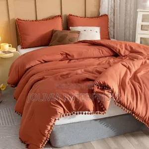Pom Pom Laced Design Duvet Cover Set