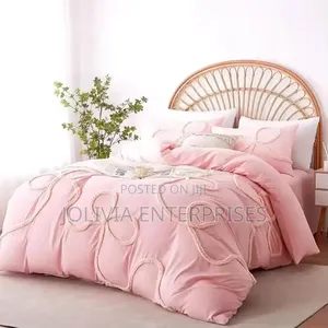 Bow Knot Tufted Duvet Cover Set