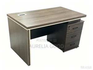 Boss Office Products Executive Desk - Mpya Kabisa