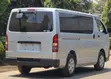 Toyota HiAce 2019 Nyeupe - 2