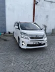 Toyota Voxy 2017 Nyeupe - 3