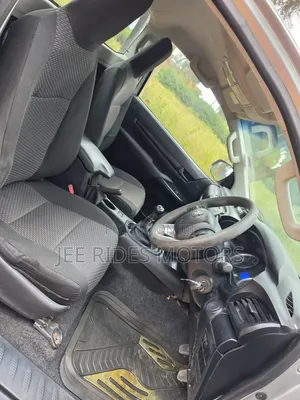Toyota Hilux Highrider 2017 Silver