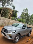 Toyota Hilux Highrider 2017 Silver - 2