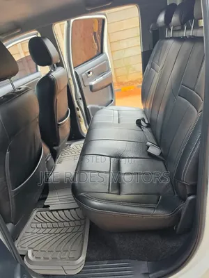 Toyota Hilux Double Cabin 2016