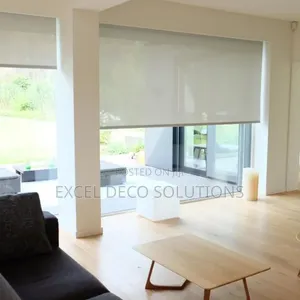 Roller Blinds za Kisasa za Jua kwa Madirisha ya Chumba cha Kulala