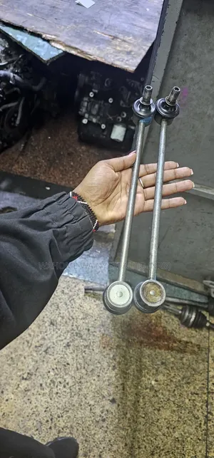 Stabilizer Link Halisi ya Toyota - Corolla Fielder
