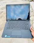 Dell Latitude E7270 Laptop: Intel Core i5, 8GB RAM, 256GB SSD - 1