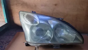 Toyota Harrier 240 Headlight (2004-2006)