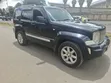 Jeep Cherokee 2010 Nyeusi - 1