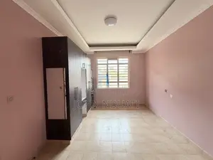 Nyumba ya Kifahari ya Vyumba 4 na DSQ Ruiru - Inapangishwa