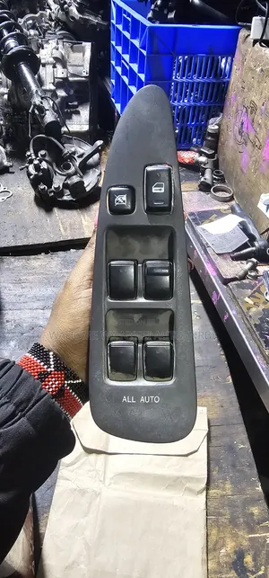 Genuine Used Door Main Switch for Toyota NZE