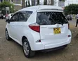 Toyota Ractis 2012 Nyeupe - 1