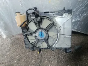 Radiator ya Toyota Ractis 2013 (Iliyotumika)