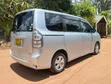 Toyota Voxy 2011 Silver - 4