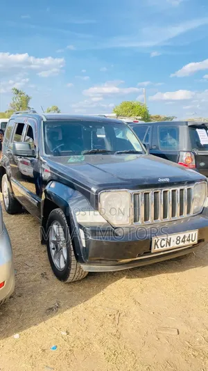 Jeep Cherokee 2010 Nyeusi