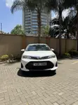 Toyota Corolla Fielder 2019 Hybrid Nyeupe - 4
