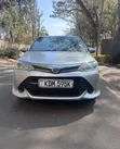 Toyota Axio 2017 Nyeupe - 1