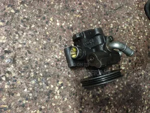 Used Power Steering Pump for Toyota RAV4, Premio, Altezza
